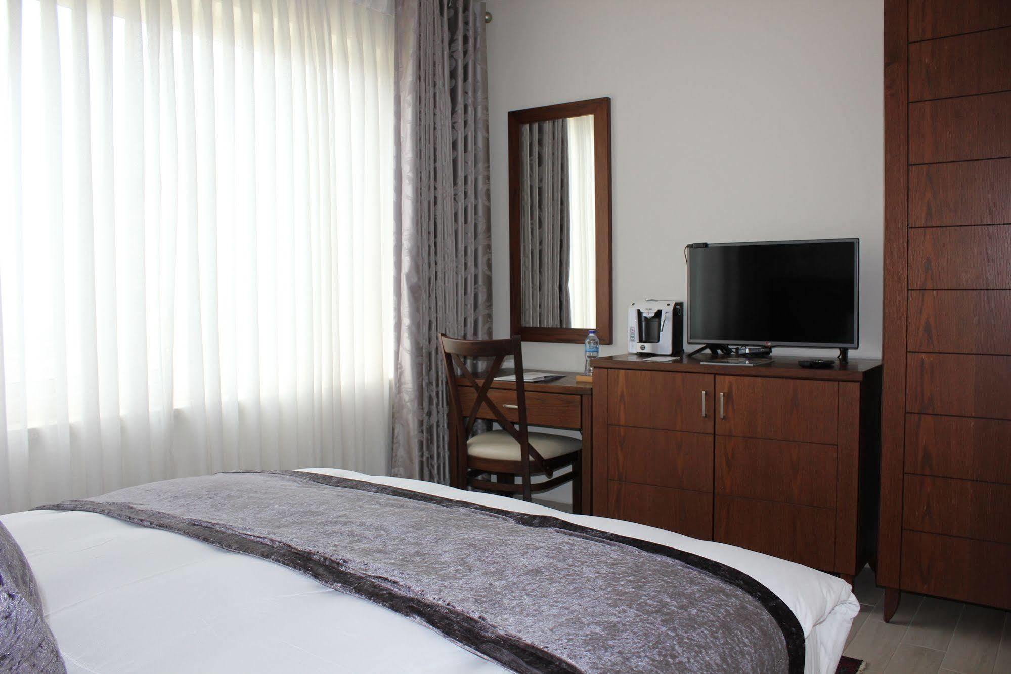 Lavender Boutique Hotel Ramallah Exterior foto
